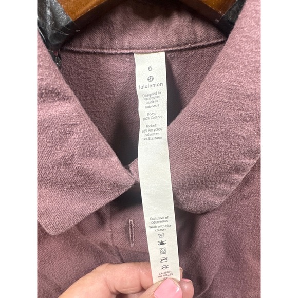 Lululemon 6 Mauve Button Down Shirt Long Sleeve Collared Top Casual Everyday - Picture 4 of 6